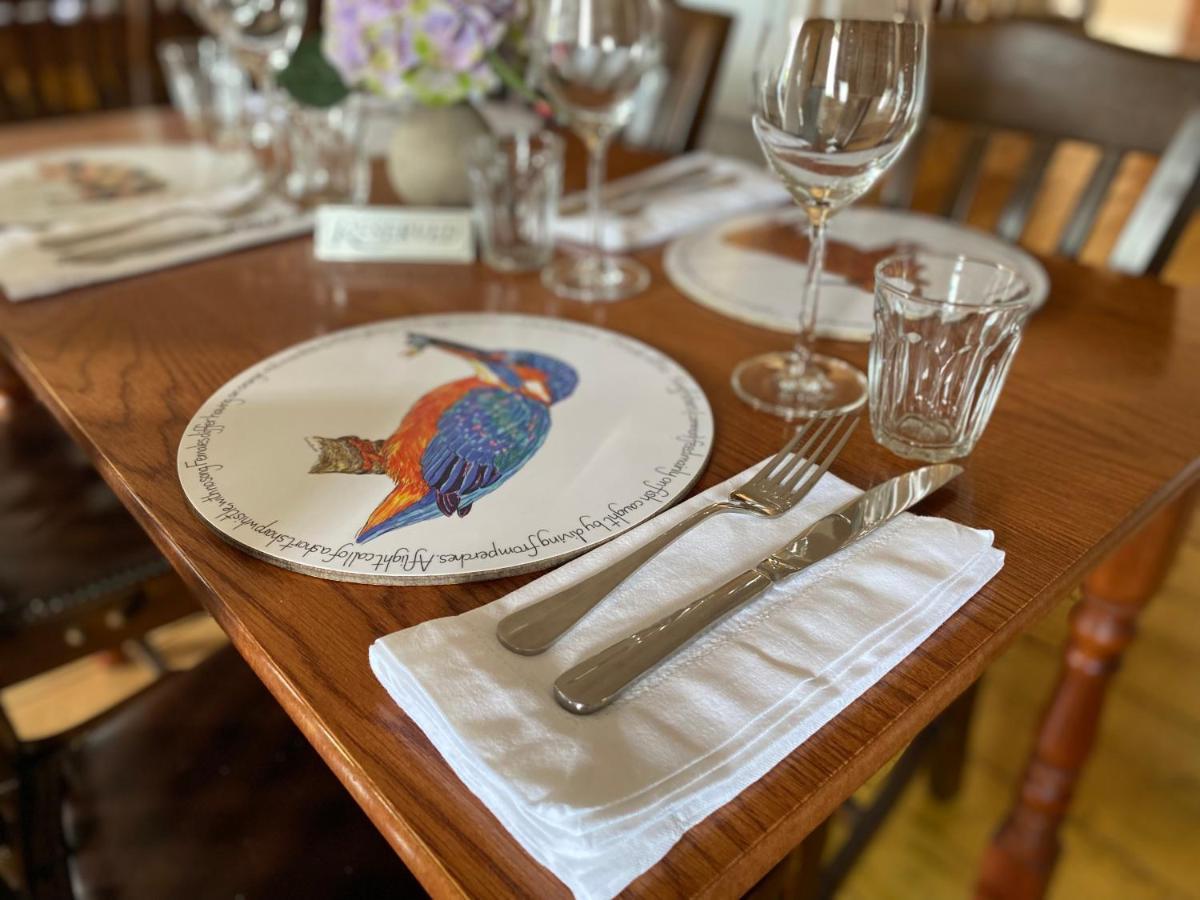 The Gordon Arms Restaurant With Rooms Yarrow Екстериор снимка