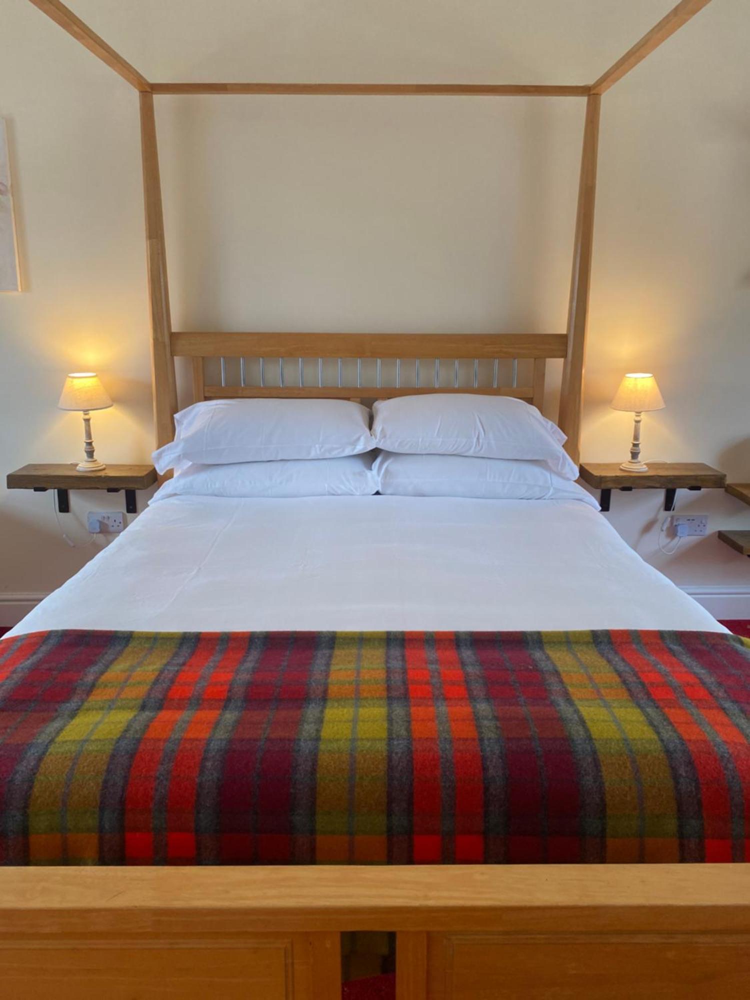 The Gordon Arms Restaurant With Rooms Yarrow Екстериор снимка