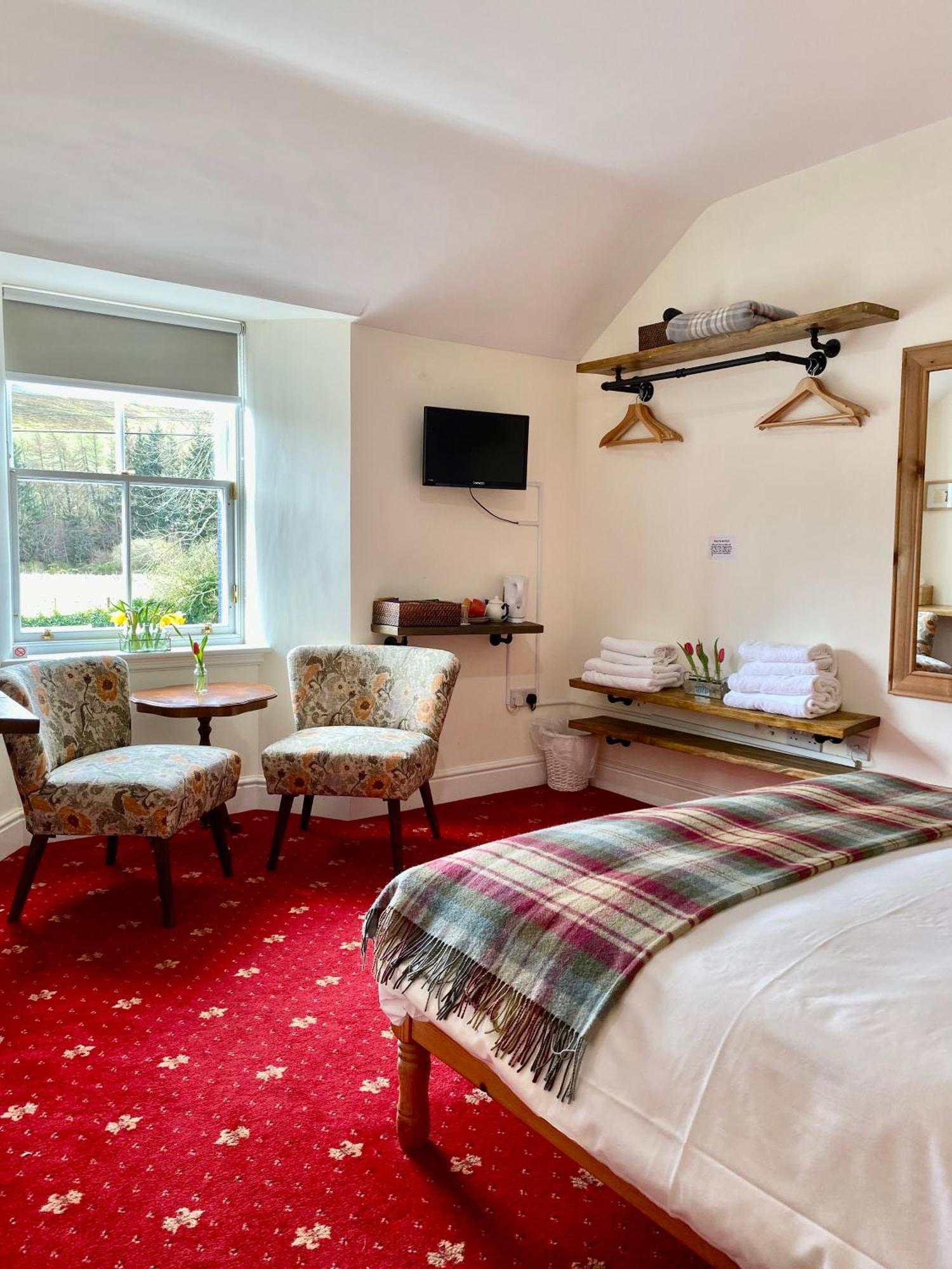 The Gordon Arms Restaurant With Rooms Yarrow Екстериор снимка